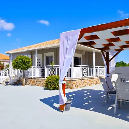 Ilios Villa *